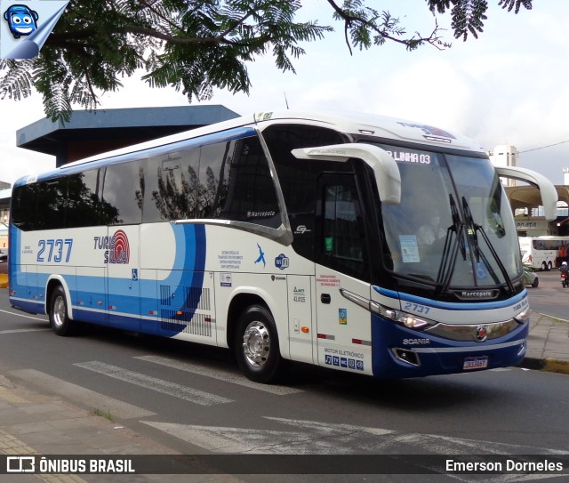 Turis Silva 2737 na cidade de Porto Alegre, Rio Grande do Sul, Brasil, por Emerson Dorneles. ID da foto: 10881385.