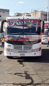 Ejecutivos Kova 76 na cidade de Puerto La Cruz, Sotillo, Anzoátegui, Venezuela, por Josué Josu12. Número da foto: #10879327.