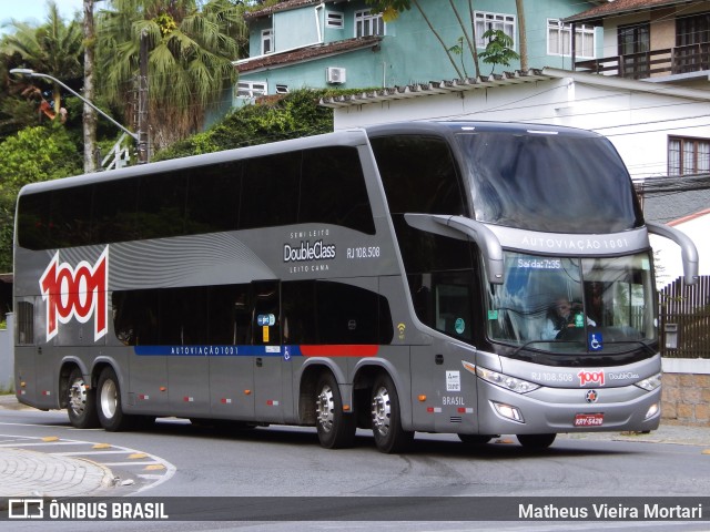 Auto Viação 1001 RJ 108.508 na cidade de Joinville, Santa Catarina, Brasil, por Matheus Vieira Mortari. ID da foto: 10884399.