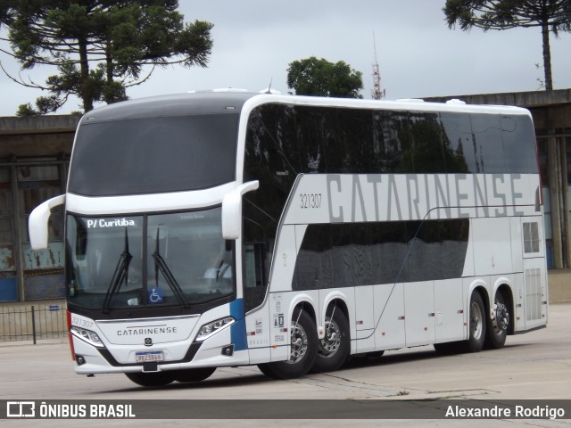 Auto Viação Catarinense 321307 na cidade de Curitiba, Paraná, Brasil, por Alexandre Rodrigo. ID da foto: 10883881.