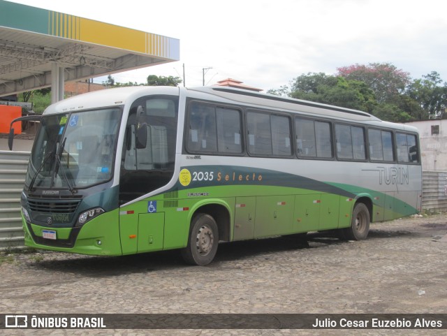 Turin Transportes 2035 na cidade de Conselheiro Lafaiete, Minas Gerais, Brasil, por Julio Cesar Euzebio Alves. Número da foto: #10883875.