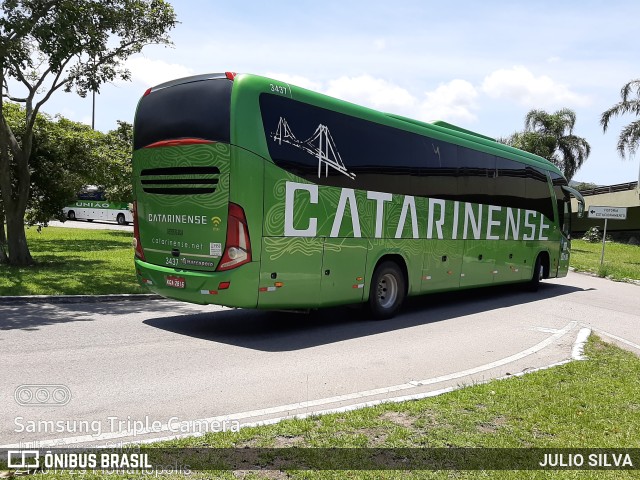 Auto Viação Catarinense 3437 na cidade de Florianópolis, Santa Catarina, Brasil, por JULIO SILVA. Número da foto: #10882816.