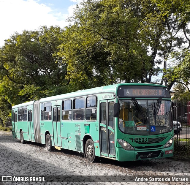 Auto Viação Redentor HB693 na cidade de Curitiba, Paraná, Brasil, por Andre Santos de Moraes. Número da foto: #10886885.