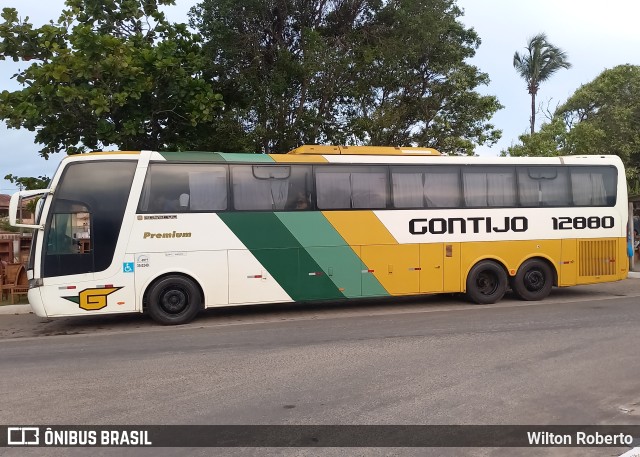 Empresa Gontijo de Transportes 12880 na cidade de Conceição da Barra, Espírito Santo, Brasil, por Wilton Roberto. ID da foto: 10888175.