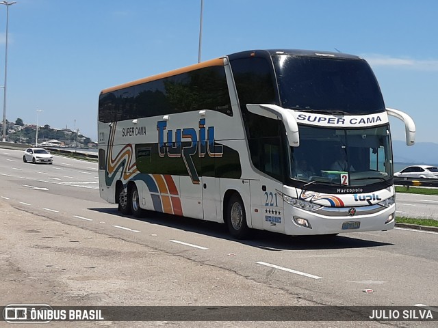 Turil 221 na cidade de Florianópolis, Santa Catarina, Brasil, por JULIO SILVA. ID da foto: 10890006.