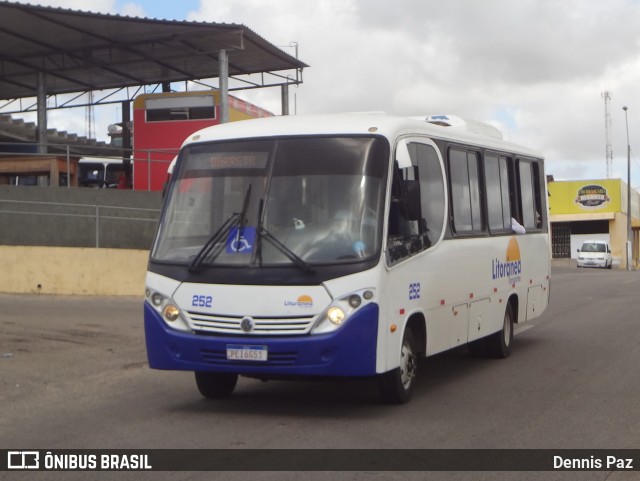 Litorânea Transportes 252 na cidade de Rio Grande do Norte, Brasil, por Dennis Paz. ID da foto: 10890667.