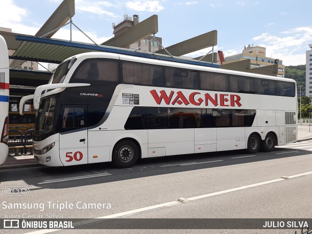 Wagner Turismo 50 na cidade de Florianópolis, Santa Catarina, Brasil, por JULIO SILVA. ID da foto: 10889754.