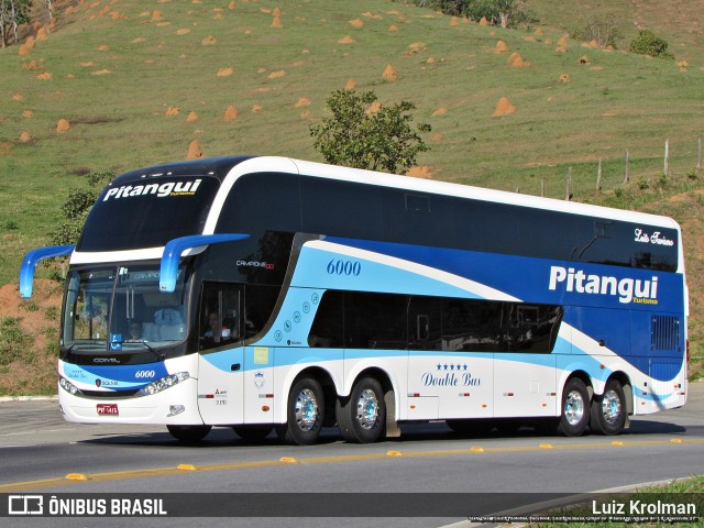 Pitangui Turismo 6000 na cidade de Aparecida, São Paulo, Brasil, por Luiz Krolman. Número da foto: #10891672.