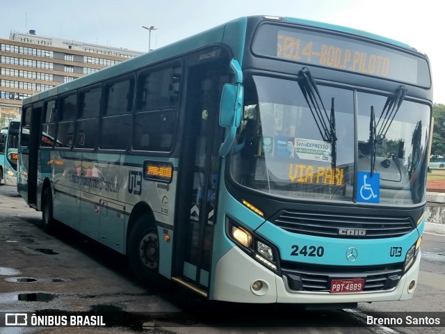 UTB - União Transporte Brasília 2420 na cidade de Brasília, Distrito Federal, Brasil, por Brenno Santos. Número da foto: #10893824.