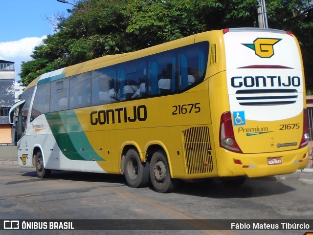 Empresa Gontijo de Transportes 21675 na cidade de Três Corações, Minas Gerais, Brasil, por Fábio Mateus Tibúrcio. ID da foto: 10895445.