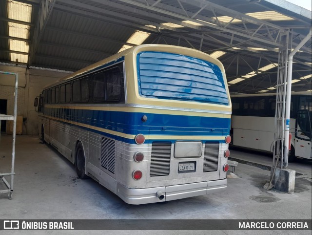 Ônibus Particulares  na cidade de Belo Horizonte, Minas Gerais, Brasil, por MARCELO CORREIA. ID da foto: 10898930.