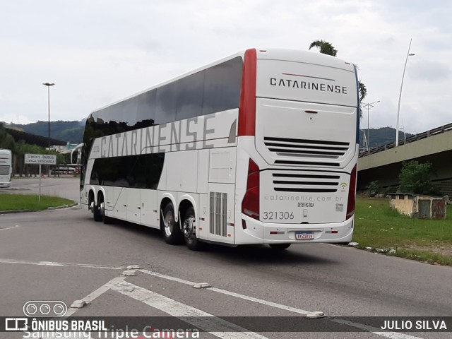 Auto Viação Catarinense 321306 na cidade de Florianópolis, Santa Catarina, Brasil, por JULIO SILVA. ID da foto: 10895864.