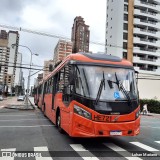 Auto Viação Redentor HE721 na cidade de Curitiba, Paraná, Brasil, por Lohan Mariano. Número da foto: #10896123.
