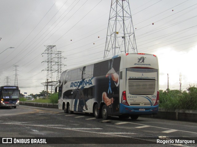 Empresa de Transportes Andorinha 7404 na cidade de São José dos Campos, São Paulo, Brasil, por Rogerio Marques. ID da foto: 10900936.