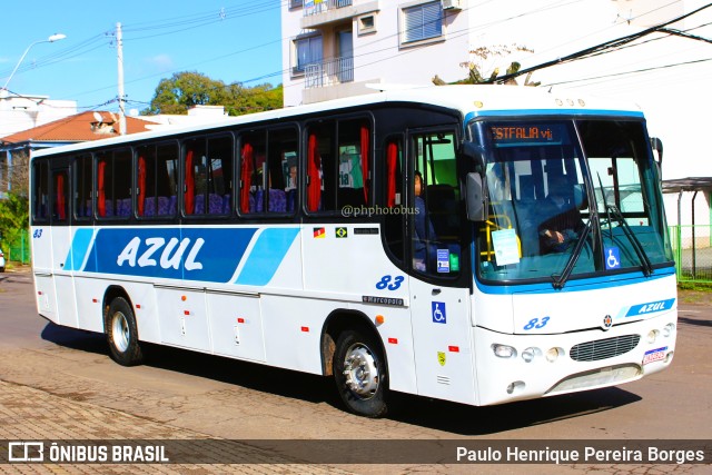 Expresso Azul 83 na cidade de Lajeado, Rio Grande do Sul, Brasil, por Paulo Henrique Pereira Borges. Número da foto: #10901237.