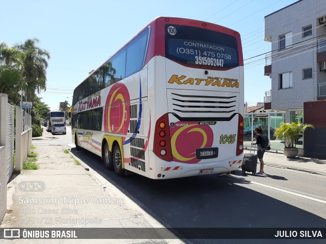Katyana Viajes y Turismo 1045 na cidade de Florianópolis, Santa Catarina, Brasil, por JULIO SILVA. Número da foto: #10901553.