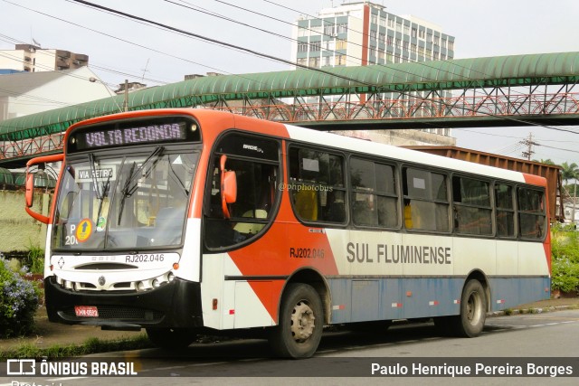 Viação Sul Fluminense RJ 202.046 na cidade de Volta Redonda, Rio de Janeiro, Brasil, por Paulo Henrique Pereira Borges. Número da foto: #10901119.