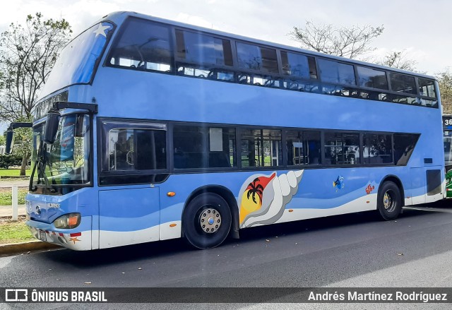 Autotransportes San Antonio 58 na cidade de Mata Redonda, San José, San José, Costa Rica, por Andrés Martínez Rodríguez. ID da foto: 10903417.