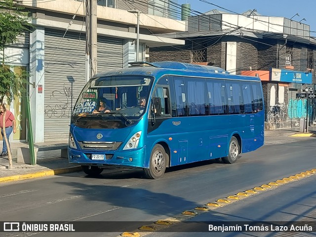 Damir Transportes FZZC77 na cidade de Independencia, Santiago, Metropolitana de Santiago, Chile, por Benjamín Tomás Lazo Acuña. ID da foto: 10901698.