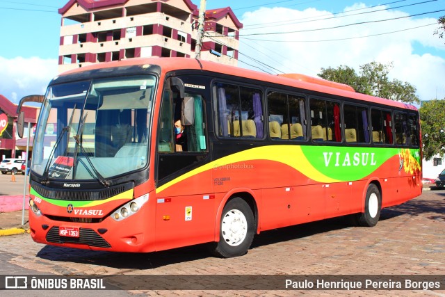 Viasul - Auto Viação Venâncio Aires 1060 na cidade de Venâncio Aires, Rio Grande do Sul, Brasil, por Paulo Henrique Pereira Borges. Número da foto: #10903394.