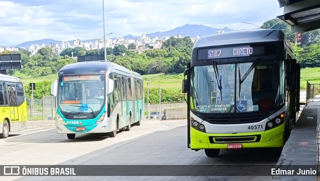 Expresso Luziense > Territorial Com. Part. e Empreendimentos 30385 na cidade de Belo Horizonte, Minas Gerais, Brasil, por Edmar Junio. Número da foto: #10903960.