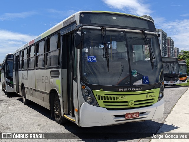 Viação Pavunense B32591 na cidade de Rio de Janeiro, Rio de Janeiro, Brasil, por Jorge Gonçalves. ID da foto: 10906888.