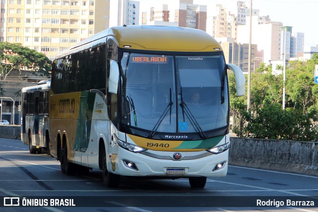 Empresa Gontijo de Transportes 19440 na cidade de Belo Horizonte, Minas Gerais, Brasil, por Rodrigo Barraza. ID da foto: 10906932.