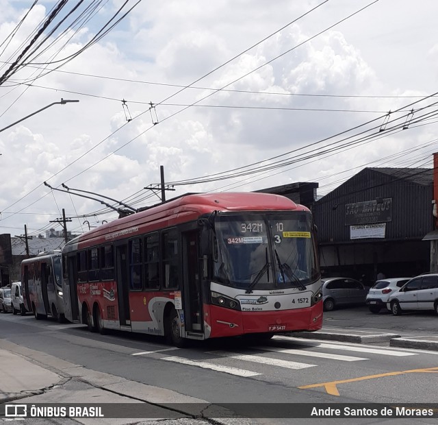 Himalaia Transportes > Ambiental Transportes Urbanos 4 1572 na cidade de São Paulo, São Paulo, Brasil, por Andre Santos de Moraes. ID da foto: 10904540.