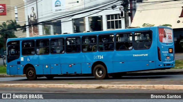 Taguatur - Taguatinga Transporte e Turismo 06724 na cidade de Taguatinga, Distrito Federal, Brasil, por Brenno Santos. ID da foto: 10908516.