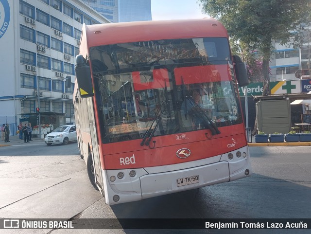 Redbus Urbano 776 na cidade de Providencia, Santiago, Metropolitana de Santiago, Chile, por Benjamín Tomás Lazo Acuña. ID da foto: 10910208.