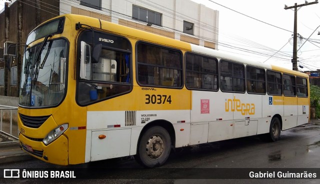 Plataforma Transportes 30374 na cidade de Salvador, Bahia, Brasil, por Gabriel Guimarães. ID da foto: 10910116.