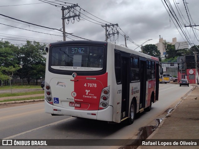 Pêssego Transportes 4 7078 na cidade de São Paulo, São Paulo, Brasil, por Rafael Lopes de Oliveira. ID da foto: 10838100.