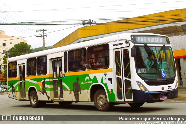 Viação Dedo de Deus 212 na cidade de Teresópolis, Rio de Janeiro, Brasil, por Paulo Henrique Pereira Borges. Número da foto: #10839149.