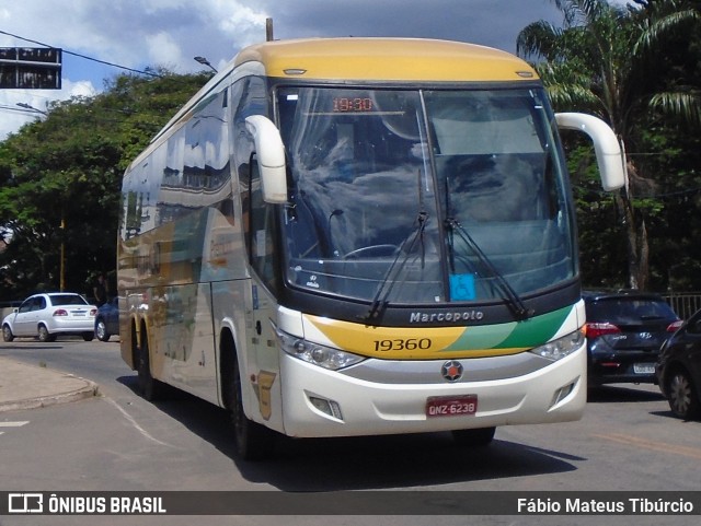 Empresa Gontijo de Transportes 19360 na cidade de Três Corações, Minas Gerais, Brasil, por Fábio Mateus Tibúrcio. ID da foto: 10846719.