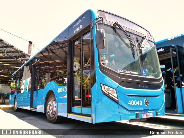 BRT Salvador 40040 na cidade de Salvador, Bahia, Brasil, por Gênesis Freitas. ID da foto: 10853785.