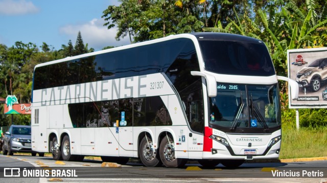 Auto Viação Catarinense 321307 na cidade de Joinville, Santa Catarina, Brasil, por Vinicius Petris. Número da foto: #10914069.