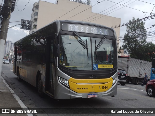 Viação Metrópole Paulista - Zona Leste 3 1764 na cidade de São Paulo, São Paulo, Brasil, por Rafael Lopes de Oliveira. Número da foto: #10914711.