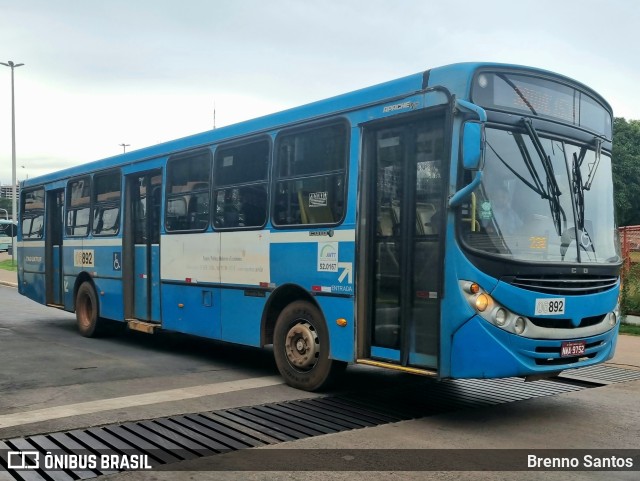 Taguatur - Taguatinga Transporte e Turismo 06892 na cidade de Brasília, Distrito Federal, Brasil, por Brenno Santos. Número da foto: #10914841.