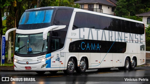 Auto Viação Catarinense 3709 na cidade de Joinville, Santa Catarina, Brasil, por Vinicius Petris. Número da foto: #10914013.