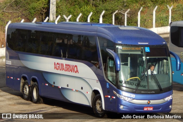 Viação Águia Branca 32030 na cidade de Aracaju, Sergipe, Brasil, por Julio Cesar  Barbosa Martins. Número da foto: #10940816.