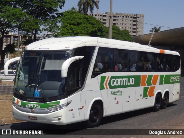 Empresa Gontijo de Transportes 21375 na cidade de Uberlândia, Minas Gerais, Brasil, por Douglas Andrez. ID da foto: 10945634.