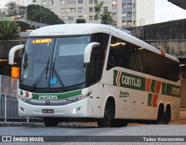 Empresa Gontijo de Transportes 21505 na cidade de Belo Horizonte, Minas Gerais, Brasil, por Tadeu Vasconcelos. Número da foto: #10945683.