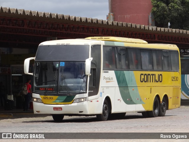 Empresa Gontijo de Transportes 12530 na cidade de Vitória da Conquista, Bahia, Brasil, por Rava Ogawa. ID da foto: 10944135.