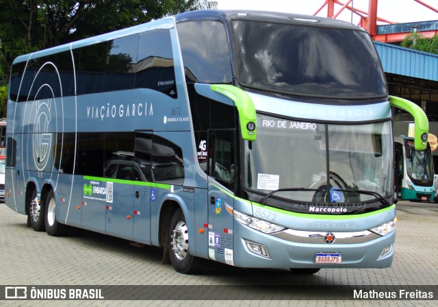Viação Garcia 8672 na cidade de Resende, Rio de Janeiro, Brasil, por Matheus Freitas. Número da foto: #10948729.
