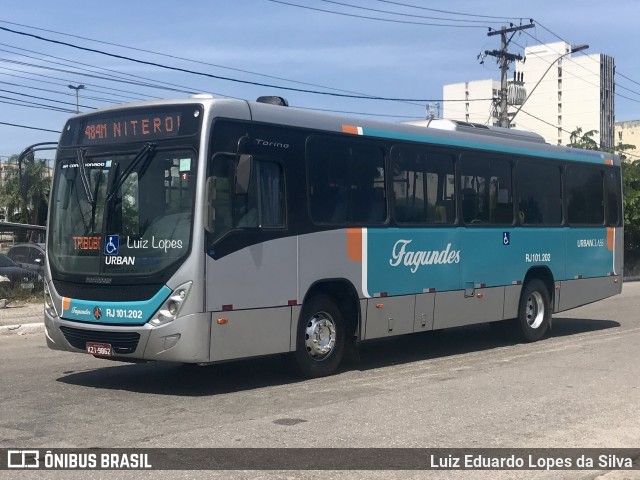 Auto Ônibus Fagundes RJ 101.202 na cidade de Niterói, Rio de Janeiro, Brasil, por Luiz Eduardo Lopes da Silva. ID da foto: 10946730.