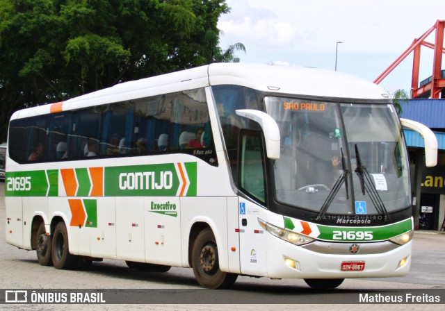 Empresa Gontijo de Transportes 21695 na cidade de Resende, Rio de Janeiro, Brasil, por Matheus Freitas. ID da foto: 10948419.