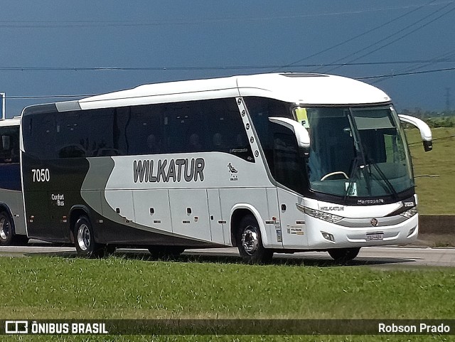 Wilkatur Locação de Veículos 7050 na cidade de São José dos Campos, São Paulo, Brasil, por Robson Prado. Número da foto: #10949563.