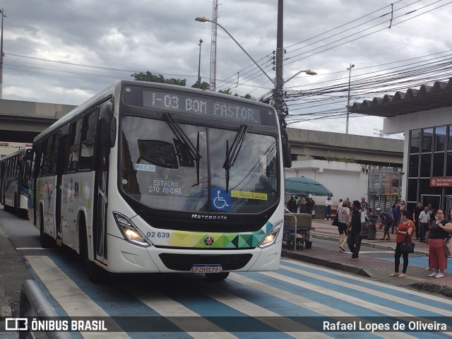 Viação Vaz 02 639 na cidade de Santo André, São Paulo, Brasil, por Rafael Lopes de Oliveira. Número da foto: #10952045.