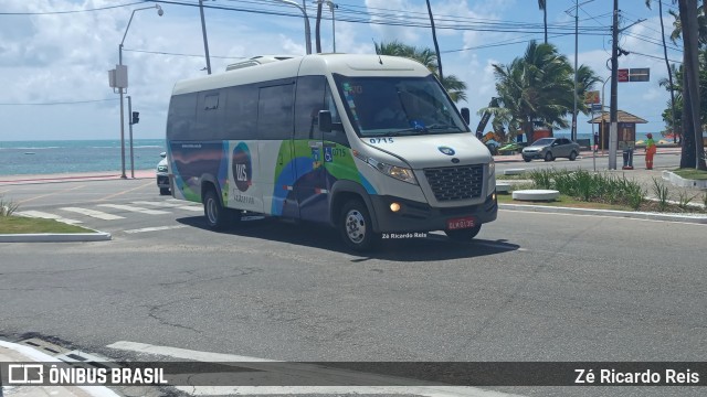 WS Turismo 0715 na cidade de Maceió, Alagoas, Brasil, por Zé Ricardo Reis. ID da foto: 10950779.