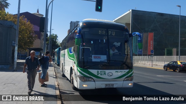 Buses Nuñez B-127A na cidade de Quinta Normal, Santiago, Metropolitana de Santiago, Chile, por Benjamín Tomás Lazo Acuña. ID da foto: 10951004.